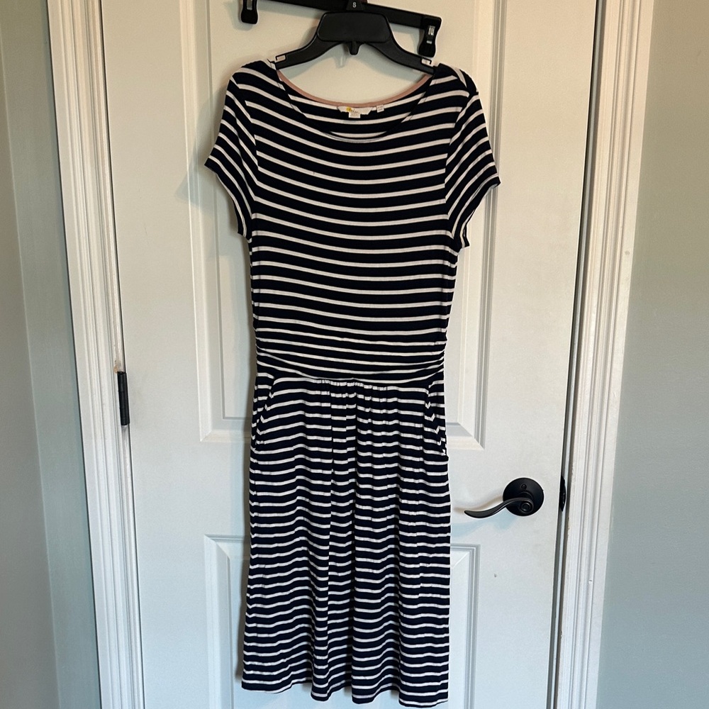 Boden Navy and White Striped Short Sleeve Midi Dress